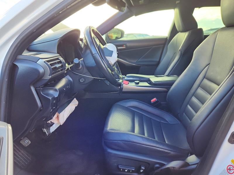 Photo 7 from auction – 2018 LEXUS IS 350 with VIN JTHBZ1D2XJ5032974