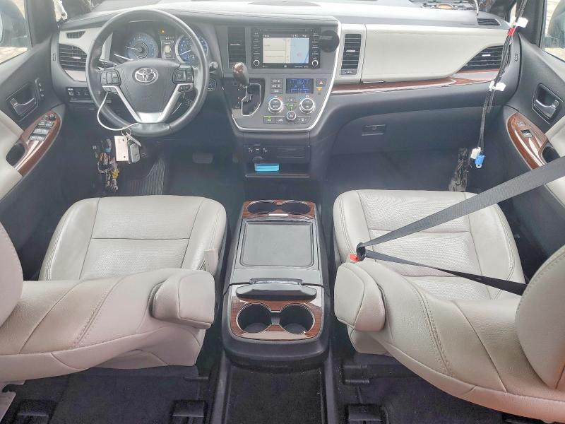 Photo 8 from auction – 2020 TOYOTA SIENNA with VIN 5TDYZ3DC2LS040919