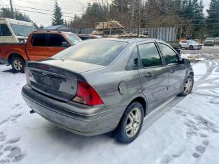Photo 4 from auction – 2002 FORD FOCUS with VIN 1FAFP34312W291481