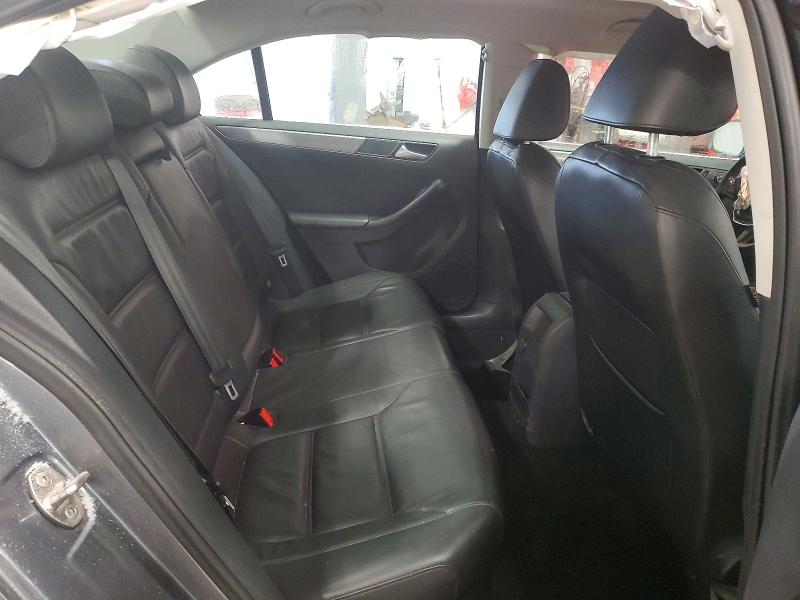 Photo 10 from auction – 2016 VOLKSWAGEN JETTA with VIN 3VWL07AJ4GM394233