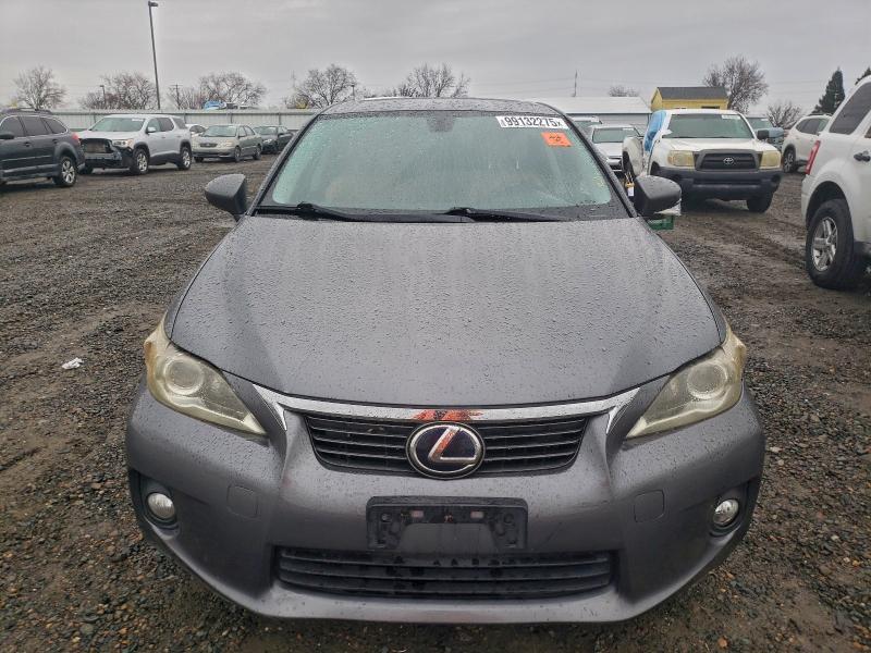 Photo 5 from auction – 2012 LEXUS CT 200 with VIN JTHKD5BH5C2108019