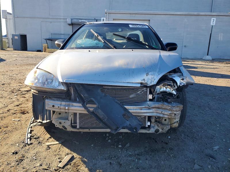 Photo 5 from auction – 2002 HONDA CIVIC with VIN 1HGEM21502L002933