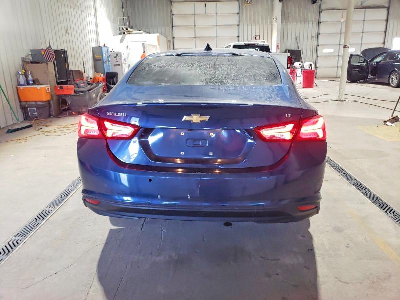 Photo 6 from auction – 2020 CHEVROLET MALIBU LT with VIN 1G1ZD5ST5LF063136