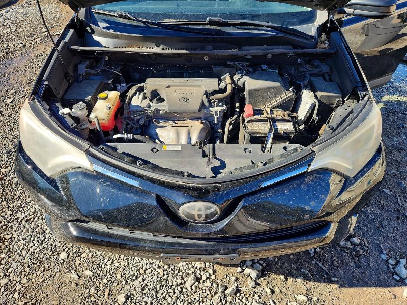 Photo 12 from auction – 2017 TOYOTA RAV4 with VIN 2T3BFREVXHW660215