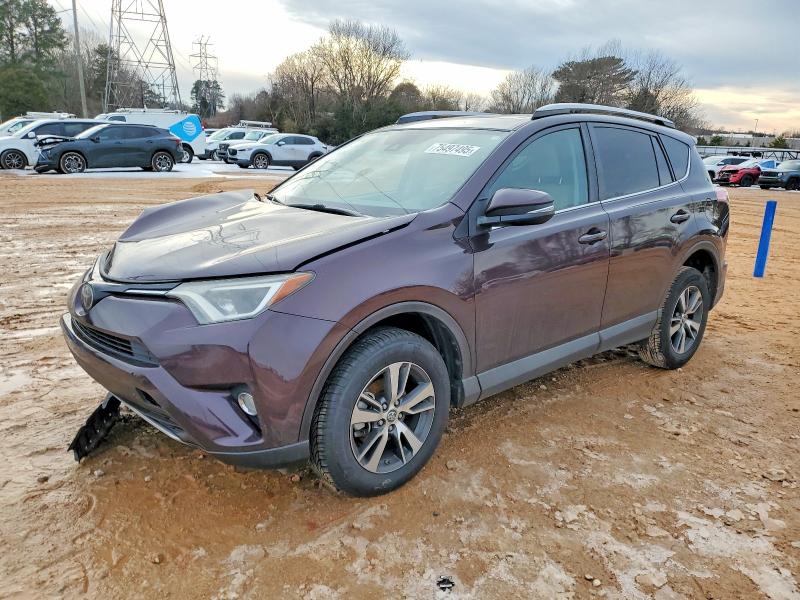 TOYOTA RAV4 2018 with VIN 2T3WFREV1JW515734 - Photo from auction