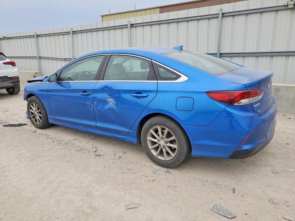 Photo 2 from auction – 2019 HYUNDAI SONATA with VIN 5NPE24AFXKH757276