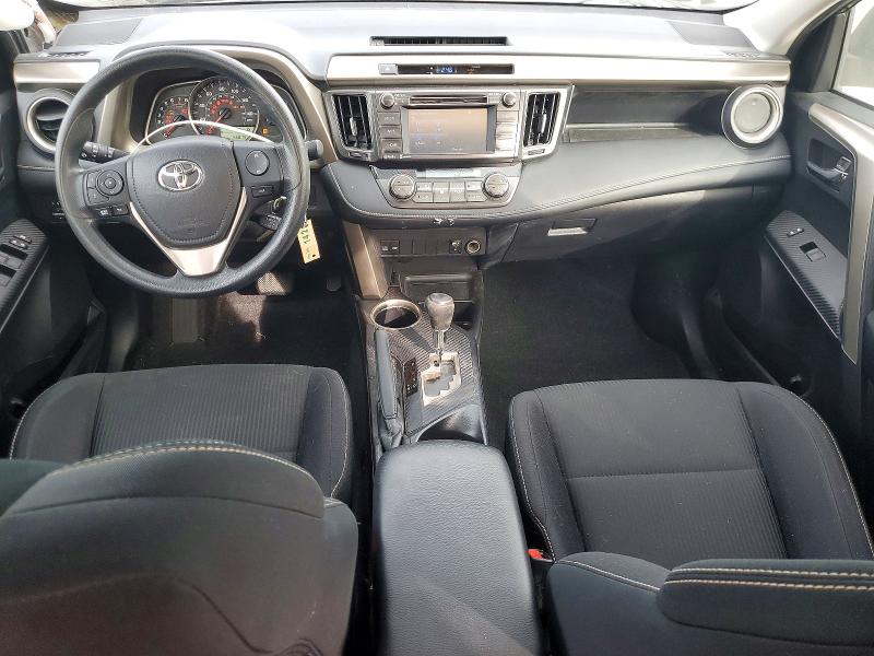 Photo 8 from auction – 2015 TOYOTA RAV4 XLE with VIN 2T3RFREV8FW335011