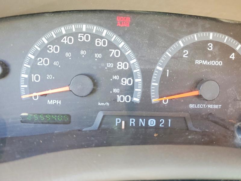 Photo 9 from auction – 2001 FORD F150 with VIN 1FTRW07L71KB57794