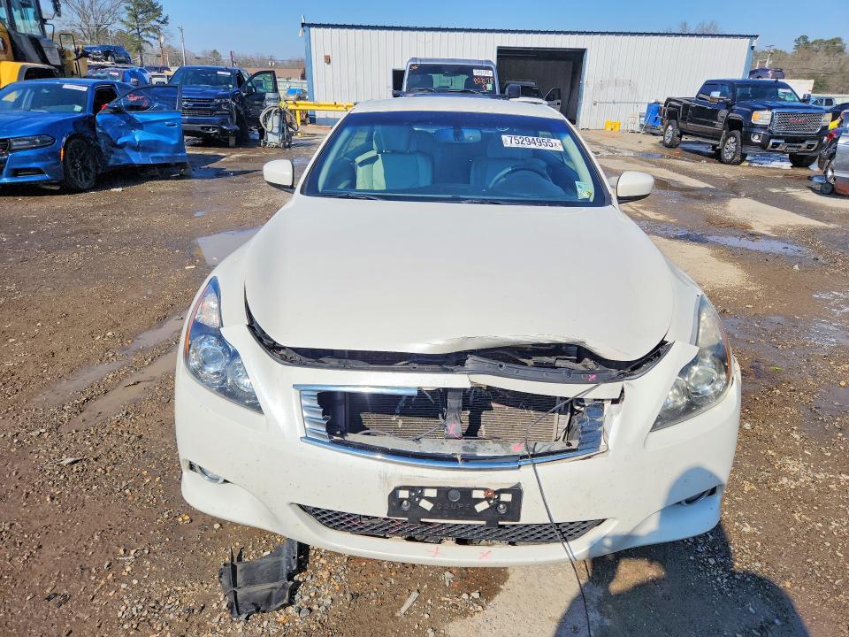 Photo 5 from auction – 2015 INFINITI Q60 BASE with VIN JN1CV6FE8FM810341