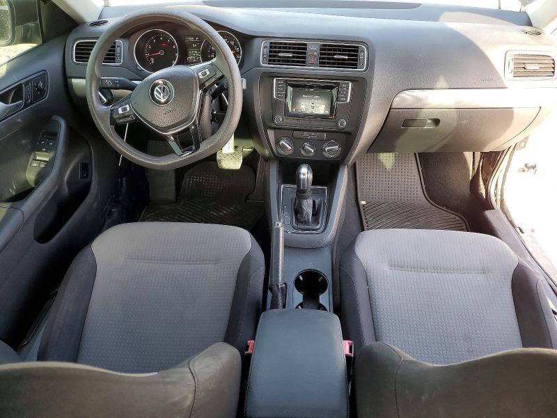 Photo 8 from auction – 2017 VOLKSWAGEN JETTA S with VIN 3VW2B7AJ1HM293366