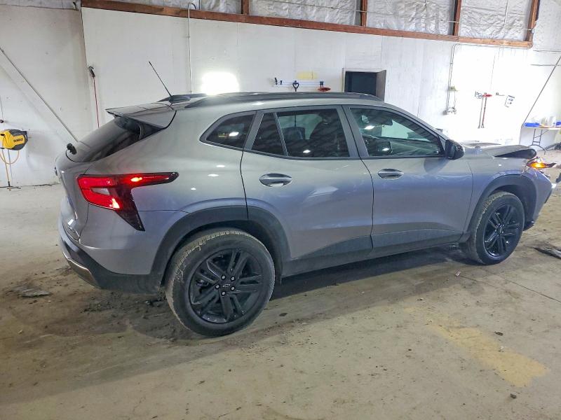 Photo 3 from auction – 2025 CHEVROLET TRAX with VIN KL77LKEPXSC324000