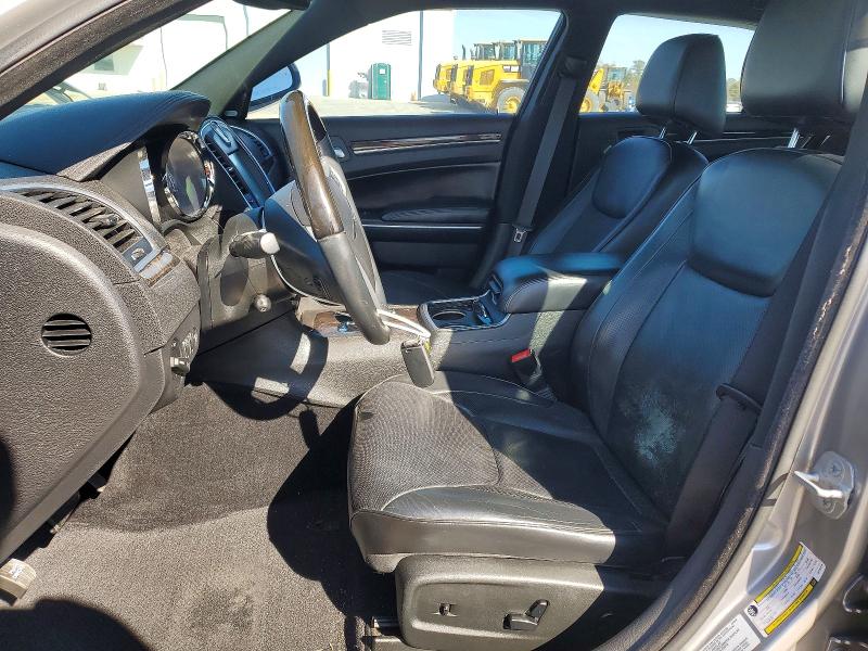 Photo 7 from auction – 2014 CHRYSLER 300C with VIN 2C3CCAEG9EH181218