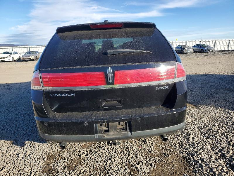 Photo 6 from auction – 2007 LINCOLN MKX with VIN 2LMDU68C07BJ13771