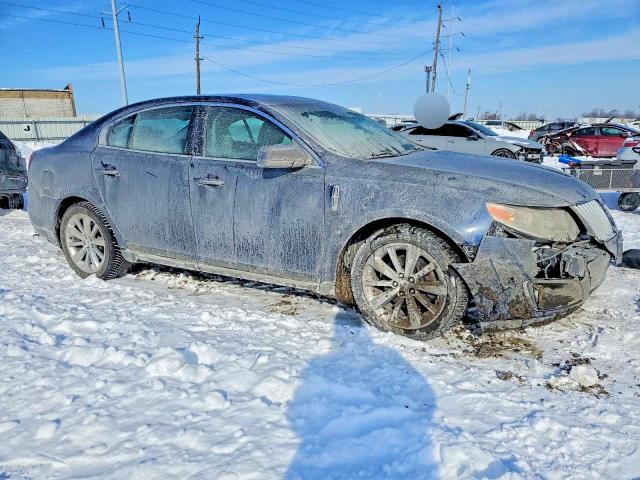 Photo 4 from auction – 2011 LINCOLN MKS with VIN 1LNHL9FT0BG610163
