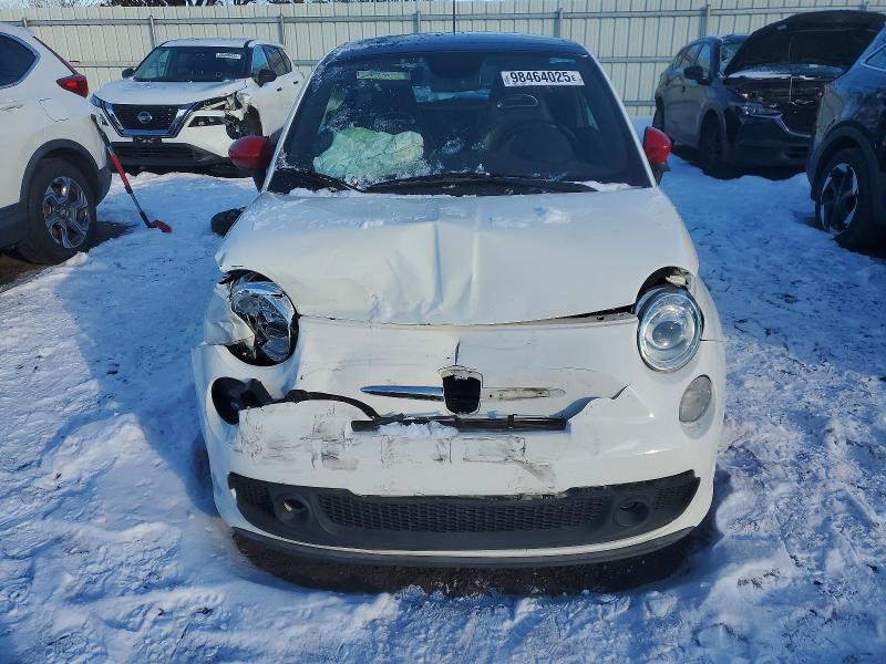 Photo 5 from auction – 2013 FIAT 500 with VIN 3C3CFFFH1DT754520