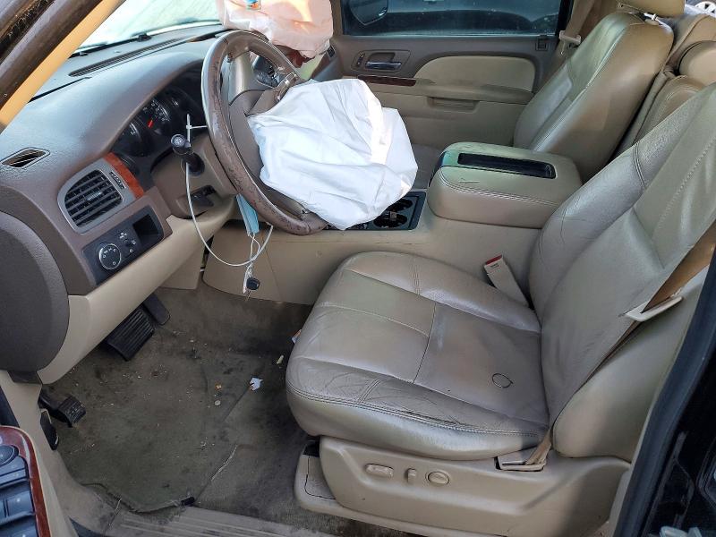 Photo 7 from auction – 2011 GMC YUKON SLT with VIN 1GKS1CE07BR142719