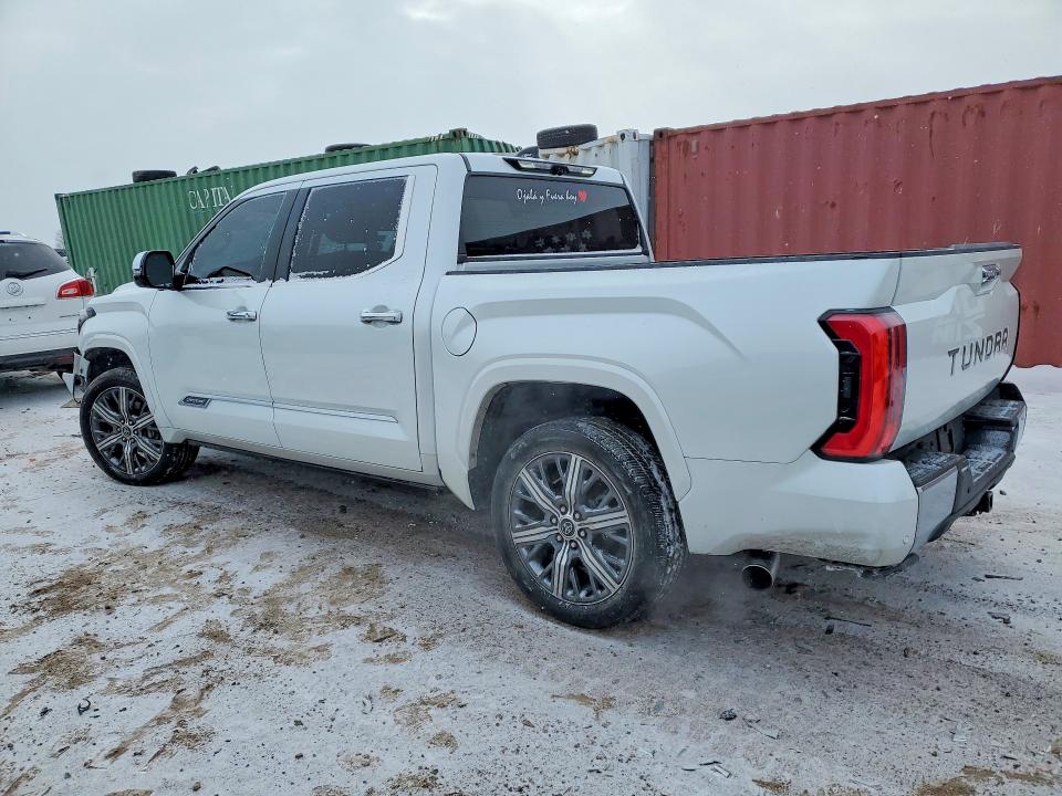 Photo 2 from auction – 2022 TOYOTA TUNDRA with VIN 5TFVC5DB5NX009555