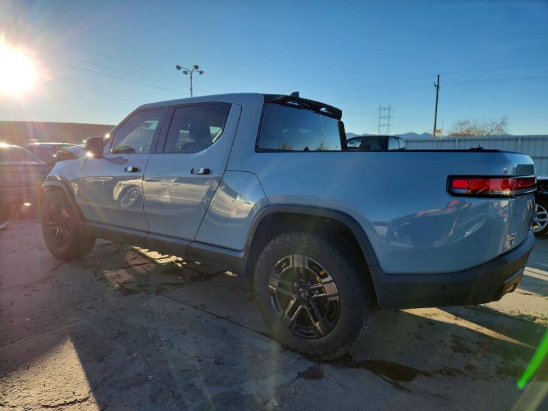 Photo 2 from auction – 2022 RIVIAN R1T with VIN 7FCTGAAA7NN013001