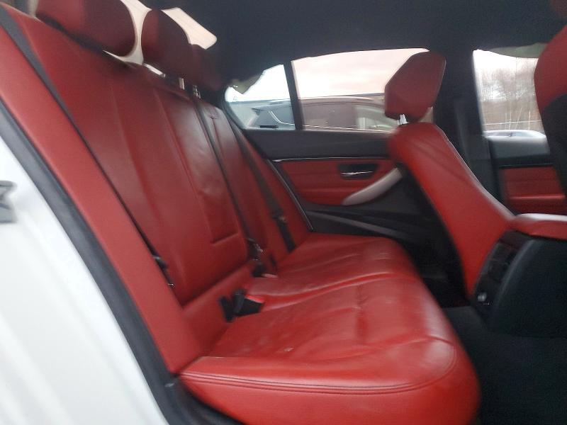 Photo 10 from auction – 2017 BMW 330 XI with VIN WBA8D9G33HNU64648