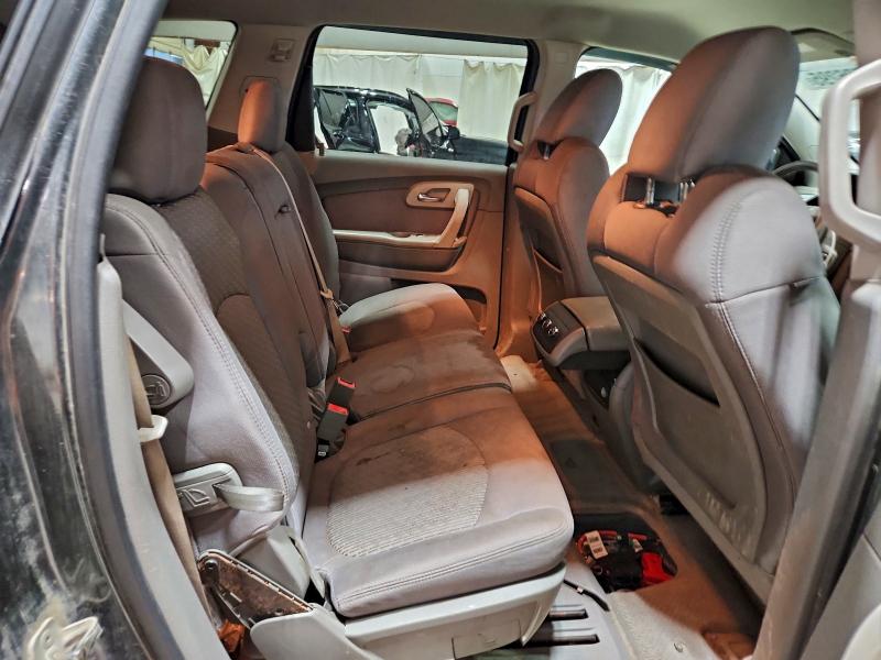 Photo 11 from auction – 2010 CHEVROLET TRAVERSE L with VIN 1GNLVEED7AJ211450