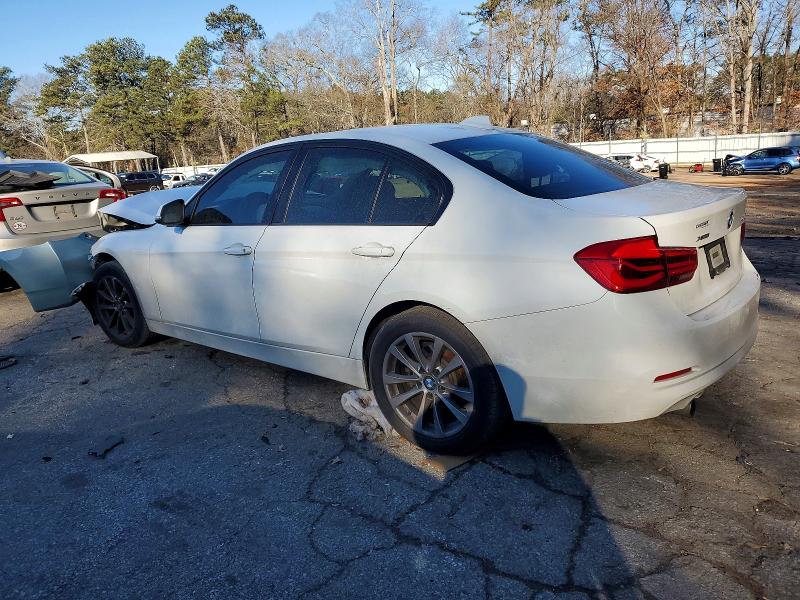 Photo 2 from auction – 2018 BMW 320 XI with VIN WBA8E5G58JNU47177