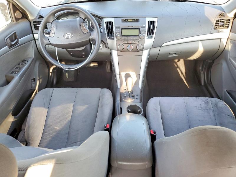 Photo 8 from auction – 2010 HYUNDAI SONATA with VIN 5NPET4ACXAH618315