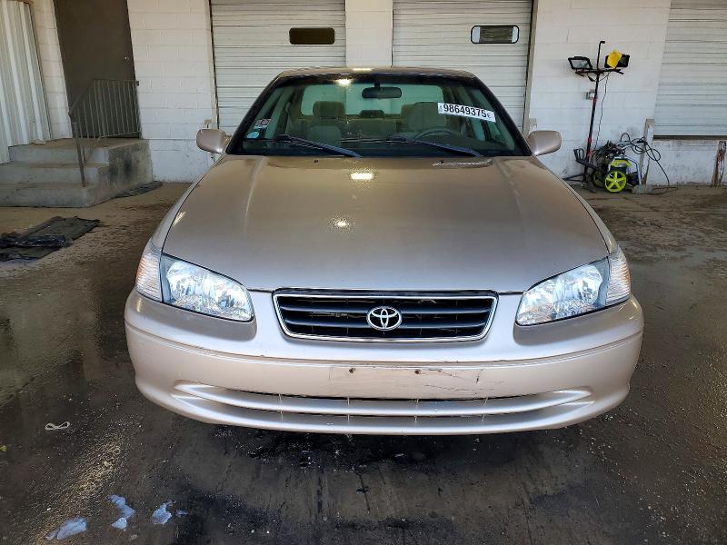Photo 5 from auction – 2000 TOYOTA CAMRY CE with VIN 4T1BG22K8YU655876