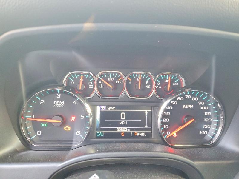 Photo 9 from auction – 2018 CHEVROLET SILVERADO with VIN 3GCUKREC6JG185252