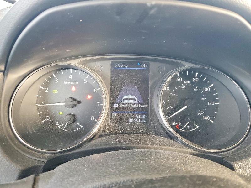 Photo 9 from auction – 2020 NISSAN ROGUE S with VIN 5N1AT2MTXLC774069