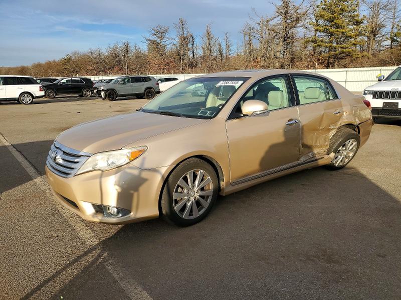TOYOTA AVALON BAS 2011 with VIN 4T1BK3DB4BU391984 - Photo from auction