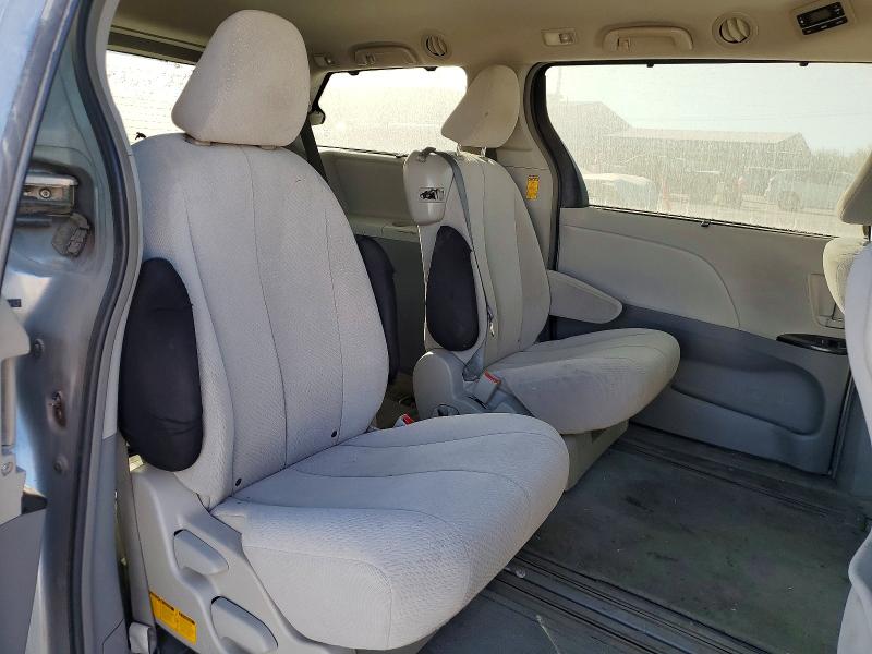 Zdjęcie 11 z aukcji – 2014 TOYOTA SIENNA LE z VIN 5TDKK3DC6ES478792