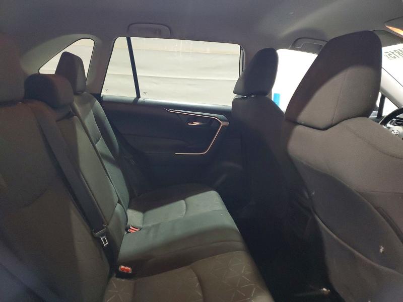 Photo 11 from auction – 2021 TOYOTA RAV4 XLE with VIN 2T3P1RFV2MC152674