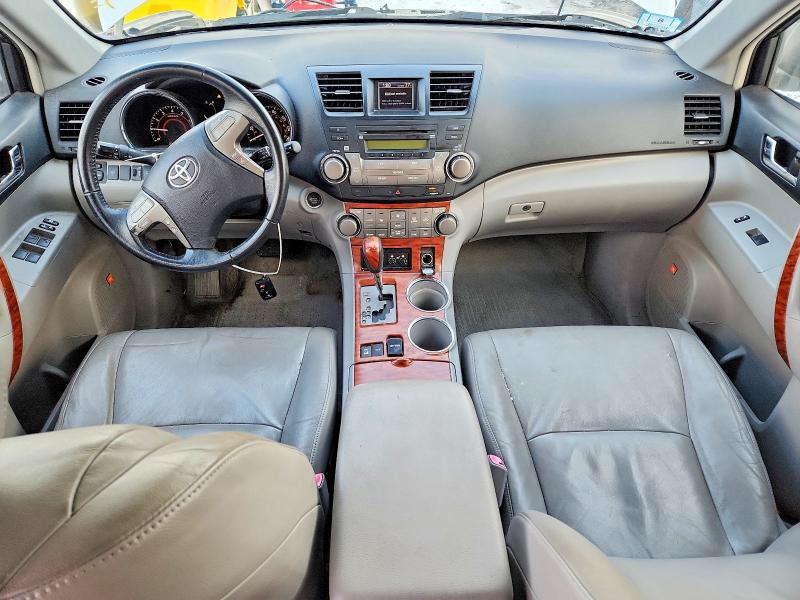 Photo 8 from auction – 2008 TOYOTA HIGHLANDER with VIN JTEES42A782059961