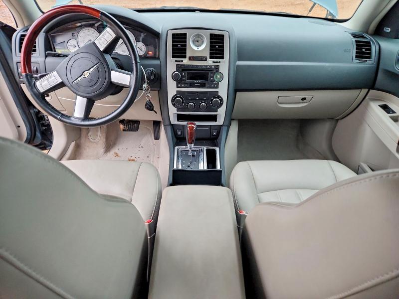 Photo 8 from auction – 2006 CHRYSLER 300 with VIN 2C3KA63H26H135676