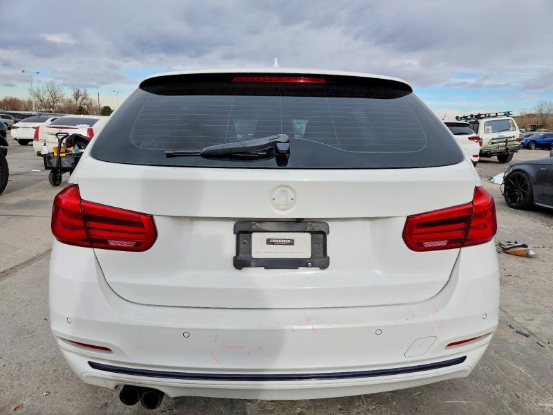 Photo 6 from auction – 2016 BMW 328 XI with VIN WBA8G5C53GK752953