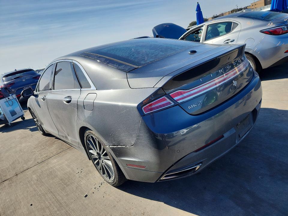 Photo 2 from auction – 2016 LINCOLN MKZ HYBRID with VIN 3LN6L2LU4GR628001