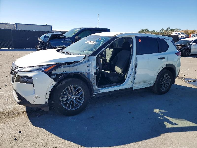 Photo 1 from auction – 2021 NISSAN ROGUE with VIN 5N1AT3AA3MC823302