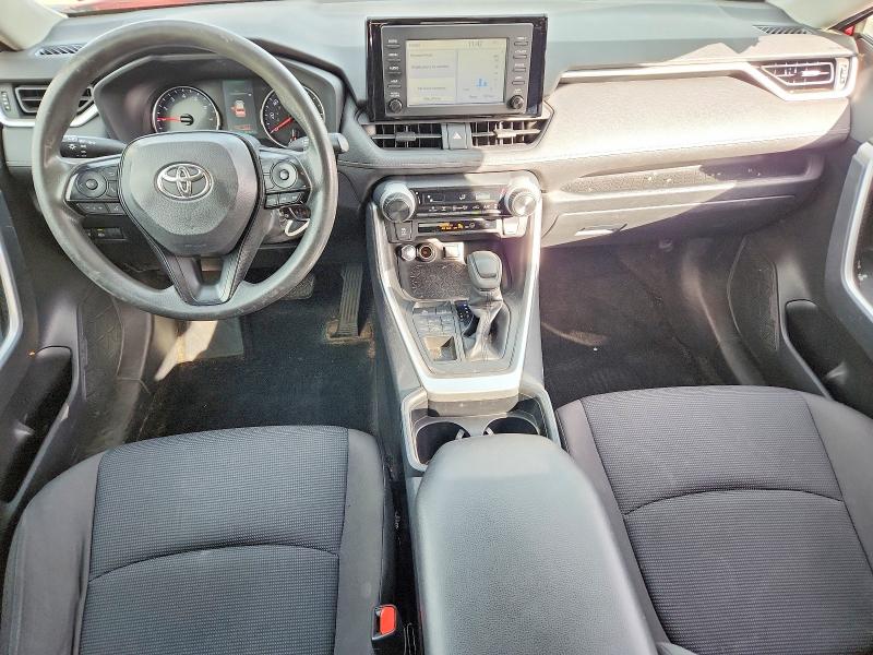 Photo 8 from auction – 2019 TOYOTA RAV4 LE with VIN JTMF1RFV4KD003834