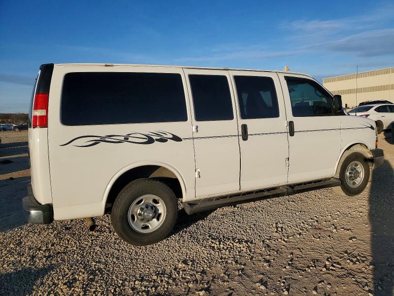 Photo 3 from auction – 2014 CHEVROLET EXPRESS G2 with VIN 1GAWGRFA1E1191643