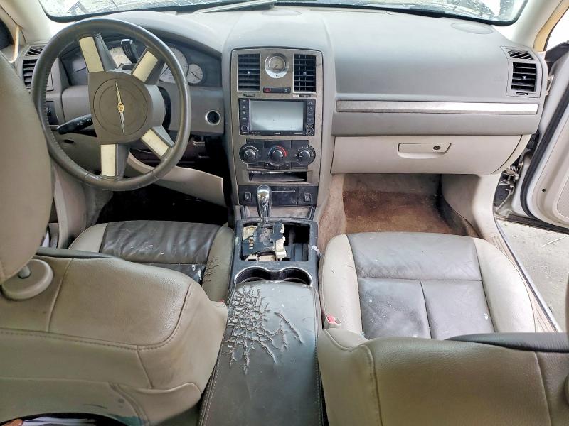 Photo 8 from auction – 2008 CHRYSLER 300 with VIN 2C3LA53G28H165317