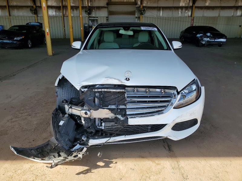 Photo 5 from auction – 2015 MERCEDES-BENZ C 300 4MAT with VIN 55SWF4KB3FU039981