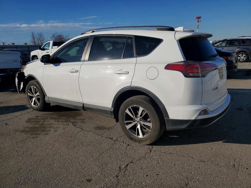 Photo 2 from auction – 2018 TOYOTA RAV4 ADVEN with VIN 2T3WFREVXJW483947
