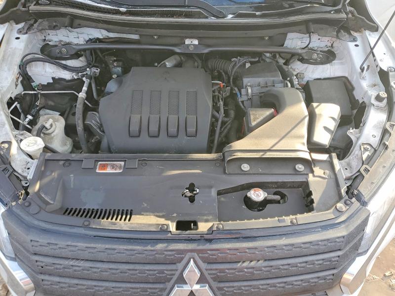 Photo 12 from auction – 2023 MITSUBISHI ECLIPSE CR with VIN JA4ATWAA9PZ001251