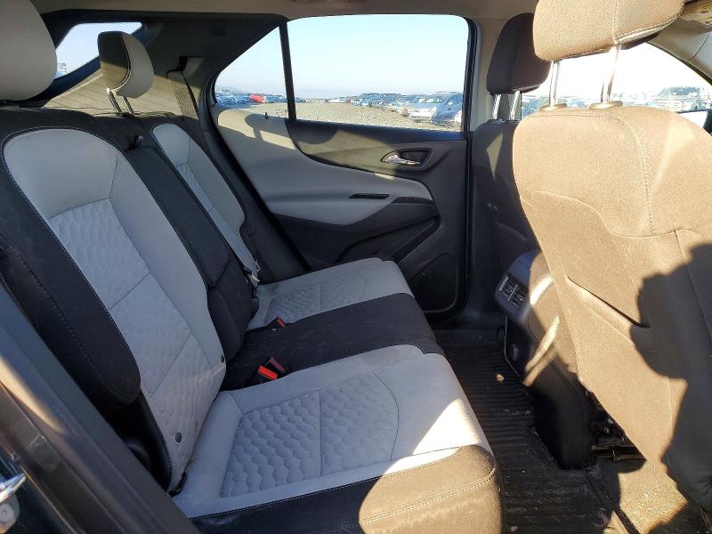 Фото 11 с аукциона – 2018 CHEVROLET EQUINOX с VIN 3GNAXHEV2JS639680