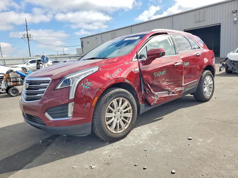 CADILLAC XT5 2017 with VIN 1GYKNARSXHZ323994 - Photo from auction