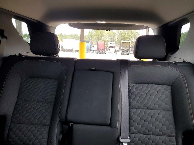 Photo 10 from auction – 2018 CHEVROLET EQUINOX LT with VIN 2GNAXKEX5J6207503