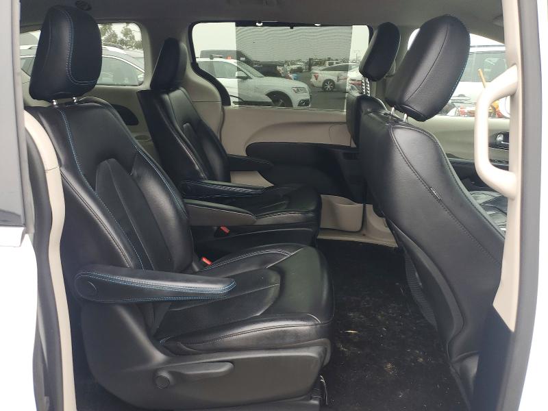 Photo 11 from auction – 2021 CHRYSLER PACIFICA with VIN 2C4RC1L71MR580495