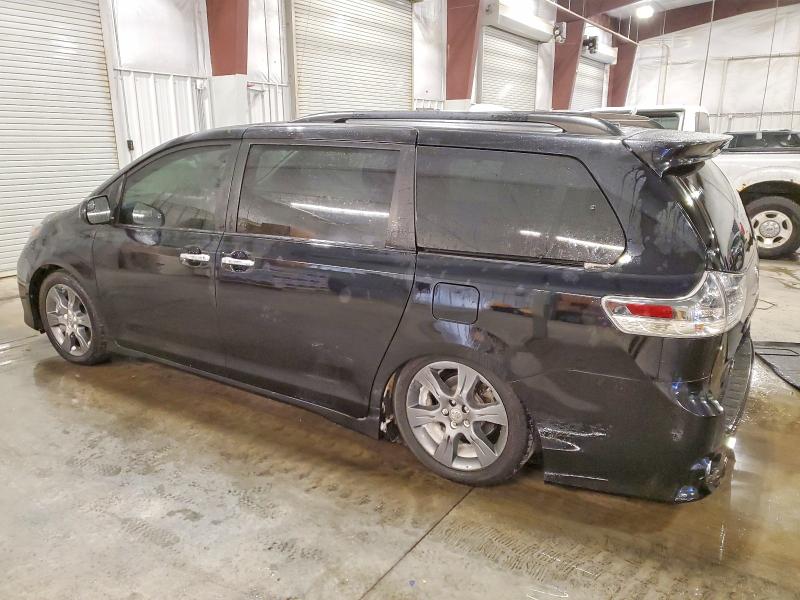 Photo 2 from auction – 2015 TOYOTA SIENNA with VIN 5TDXK3DC5FS642086