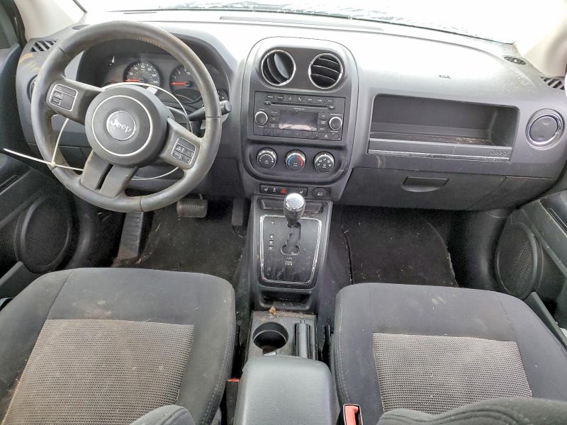 Photo 8 from auction – 2011 JEEP COMPASS with VIN 1J4NF1FB2BD257962