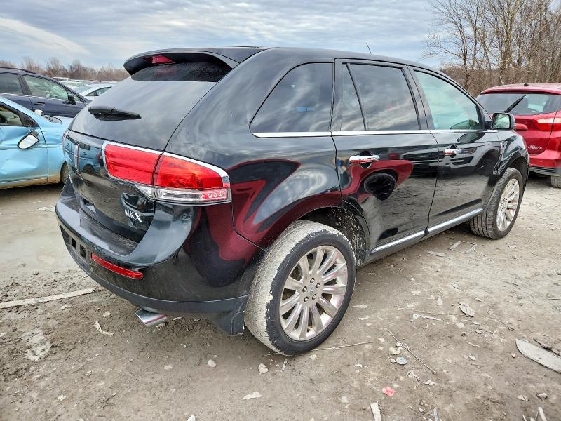 Photo 3 from auction – 2014 LINCOLN MKX with VIN 2LMDJ6JK6EBL16297